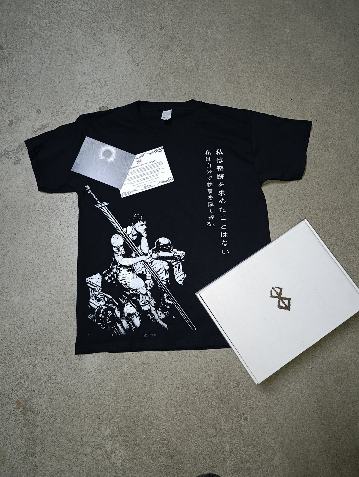 Camiseta Negra Berserk